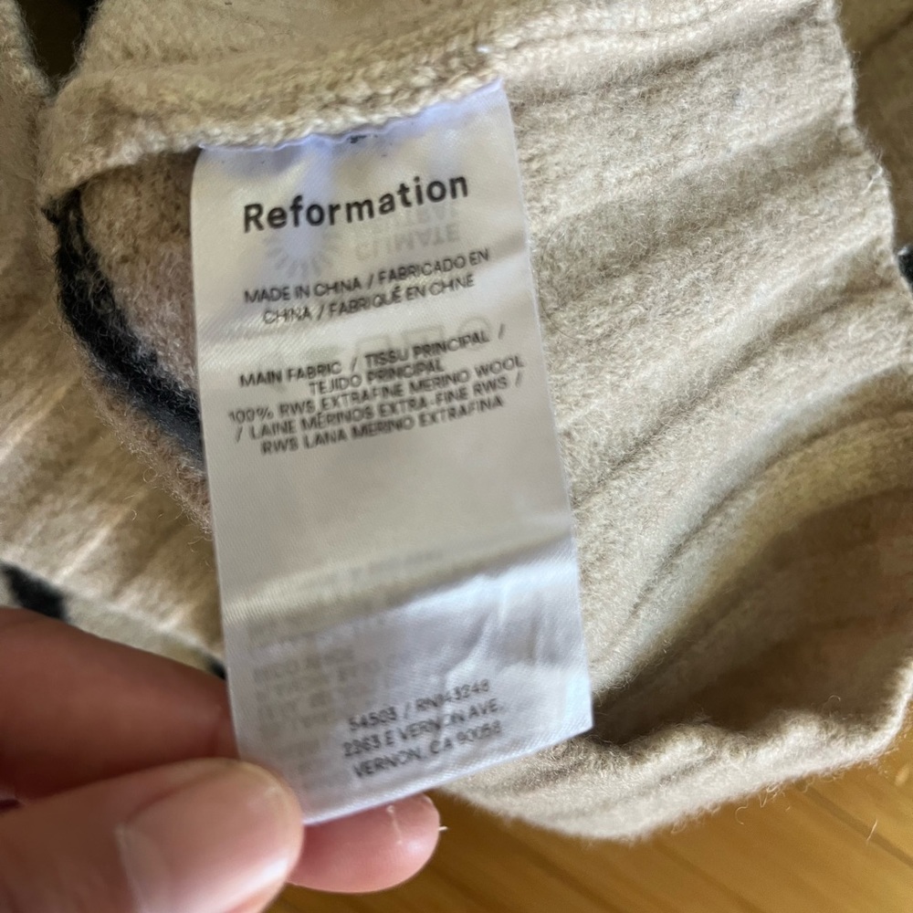 Reformation Beige Striped Cropped Merino Wool Sweater - Picture 8 of 9